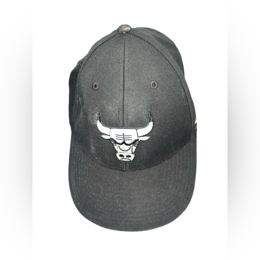 New Era NBA 9FIFTY Black White Adjustable Snapback Hat Cap One Size